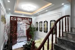 Bán gấp nhà thuỵ khuê 21,5m2, mt 3,5m 1,7 tỷ lô góc kinh doanh.