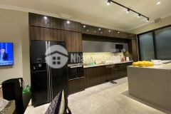 Nhà bán quận 11, hẻm xe tải, 94m2, giá rẻ, sổ vuông vức