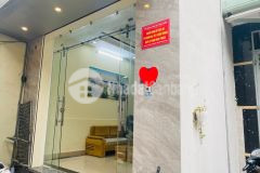 Nhà xây nở hậu nhẹ phân lô lô góc ô tô tránh cách 30m 3.7 tỷ hoàng mai