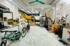 Bán nhà trần quốc vượng, cầu giấy, 53m2, 5 tầng, giá 4.9 tỷ. lh 0986519695.