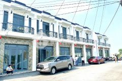 50 căn nhà phố có sẵn ngay cầu tràm đinh đức thiện shr chỉ cần trả trước 750tr nhận nhà ngay