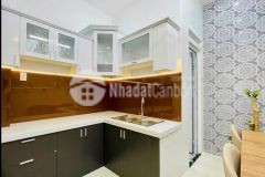 Hxh 4.6 tỷ 62m2,ngang 4.2m,2 tầng btct mới p.8 quang trung gò vấp