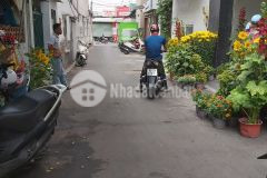 Về quê cần bán gấp nhà dương quảng hàm, 5.5x15, ở ngay 4 lầu