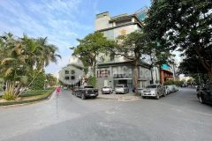 Phân lô phố trần quý kiên. kd, oto dừng, đỗ. 90mx5t. mt 7m. giá 28.8 tỷ. 0978948685.