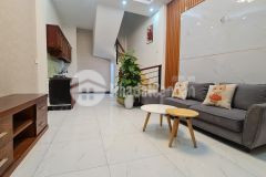 Gia đình cần bán nhà tại p.quan nhân thanh xuân, 30m2,2 thoáng 5 tầng giá chỉ 3,2 tỷ.