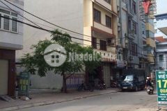 Cực hót nhà giáp phố nguyễn xiển, thanh xuân, 32m, 2 ô tô tránh nhau giá cực hấp dẫn.