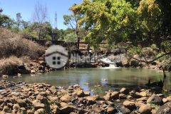 Đất mt tđôn đức thắng ngay bên hông biển hồ, phía đuôi view nước.