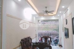 Mặt phố ô tô tránh kinh doanh sầm uất nhà mới lô góc nội thất đẳng cấp sổ đỏ a4 giá rẻ bất