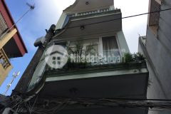 Bán nhà phố cổ trung tâm ngọc lâm q long biên 58m2 3 tầng lô góc.chỉ nhỉnh 4 tỷ