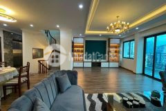 Bán nhà trần đại nghĩa hai bà trưng 80m2, 3t, mt10m, nhỉnh 4.2 tỷ. ở ngay.