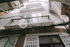 Bán nhà 40m 5t mt7m giá 4.5tỷ. ngõ quỳnh thanh nhàn hai bà trưng 0947913839