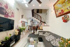 Bán nhà ngọc hà, diện tích 55m2, xây 04 tầng, mặt tiền 3.7m, giá 9.9 tỷ