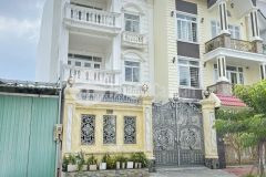 Biệt thự vườn 2 lầu áp mái kdc savimex, p.phú thuận q7