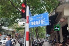 Vị trí hiếm mặt phố vỉa hè kinh doanh 26m 2t 15xtỷ phố huế quận hai bà