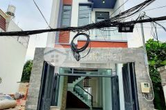 Nhà đẹp 1 trệt 2 lầu, kề ubnd quận 9, đường 672, p. hiệp phú, quận 9, dt 60m26.7tỷ.