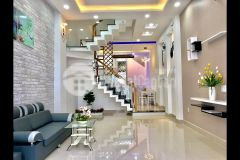 Hot bán gấp nhà quận 1 giá chỉ 3 tỷ 2