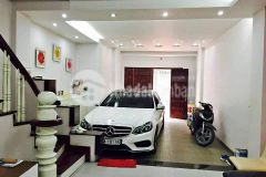 Nha cưc đep hoang mai lô goc 3 thoang gara oto kd dt 40m2 5 tâng 7.1 ty