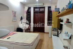 Chính chủ cần bán gấp nhà phân lô khuất duy tiến dt 62m24 tầng, giá 10 tỷ.