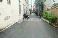 Cần bán nhà phân lô quân đội ô tô dừng đỗ, vào nhà 2 mặt ngõ trước sau nhà đẹp chắc chắn.