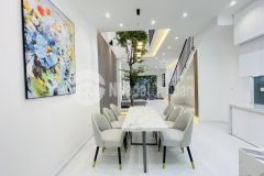 Bán nhà hxh đường cmt8, 52m2, 5 tầng, giá chỉ 8 tỷ