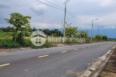 Cần tiền bán nhanh lô đất giá rẻ, sinh lời cao.