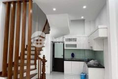 Bàn nhà lạc long quân, tây hồ, 40m2 mt rộng,gần ô tô, nhỉnh 5 tỷ