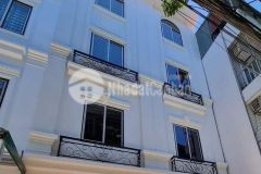 Nhà mới định công hạ mt 6.2m nhà mới thông gara ôtô kinh doanh 5.7 tỷ