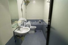 Cần tiền bán gấp nhà 5 tầng 42m2 trung tâm giấy mặt tiền 4.52.