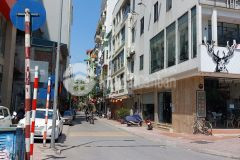 Bán gấp nhà ngọc lâm 72m 5 tầng mt 4m chỉ 13.8 ty tl mạnh