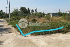 Bán 110m2 đất góc 2mt đường ngay trạm thu phí trảng bom, shr, 790tr. lh0983726214.