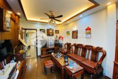 Bán nhà trung tâm cầu giấy, 80m25tmt 5m chỉ với 13,2 tỷ, ô tô 7 chỗ vào nhà kinh doanh siêu đỉn
