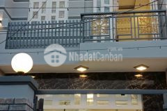 Nhà đẹp nguyễn văn cừ 4 tầng 3x4 căn góc thoáng mát. gía 2.850 tỷ
