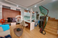 Bán nhà riêng nhất chi mai f.13 tân bình, 55m2 6,8 tỷ, xe hơi tránh nhau.