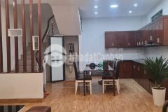 Ban nha lô goc ngoc hôi dt 45m mt 5m gia 3.55 ty