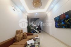 Bán nhà khương trung 36m2, 4 tầng, 4pn, 3.27 tỷ, ngõ thông rộng, tặng nội thất, nhà đẹp
