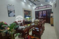 Bán nhà 1194 láng rẻ, đẹp, ngõ to, 2thoáng, gỗlim, gầnhồ 79m2, 5t, mt 4,2m chỉ 6.5 tỷ