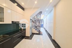 Bán nhà vũ tông phan nhà mới đẹp ở ngay gara ô tô, ngõ thông các ngả, giá tốt.