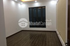 Bán nhà mới nhất định công hoàng mai, 10m ra ô tô, 42m2 5 tầng giá nhỉnh 3 tỷ.