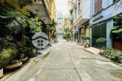 Bán nhà phạm tuấn tài,nhà đẹp lung linh,70m2 giá 20,8 tỷ.