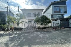 Bán nhà biệt thự khu dân cư tuổi trẻ, trục đường 25, p. hiệp bình chánh, q. thủ đức.