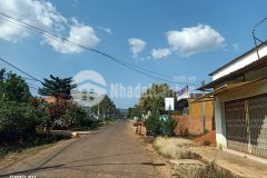 10trm2 có ngay 823m2 đất cách đà lạt khoảng 20 phút, đường xe hơi, 2 mặt tiền