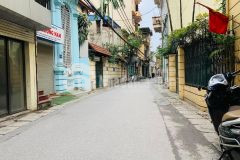 Mua ngay chỉ 5,1 tỷ có ngay nhà mới đẹp 5 tầng ngay sát đường ngõ to phố lạc long quân, tây hồ