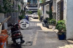 Nhà cấp 4, hẻm đường nam hòa, phước long a, q9m dt 112m27 tỷ.