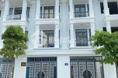 Bán gấp khu nhà ở hoàng nam tân bình 4 phòng ngủ 4 vệ sinh giá 2,9 4,9tỷ