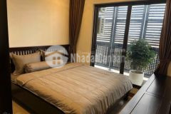 Bán gấp nhà thạch bàn, dt 70m2 oto 7 chỗ đỗ cửa 3 bước ra mặt phố giá 5.5 tỷ 0946138486