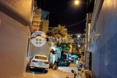 Nhà 4 lầu quận hải châu, 4 phòng ngủ, hxh, giá 4 tỷ