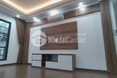 Rẻ bất ngờ nhà mới đẹp 37m2x5 tầng, phân lô ngõ ô tô, lạc long quân