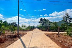 Cần bán đất thổ cư gần biển hồ 300 triệunguyên lô