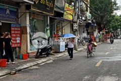 Bán đất tặng nhà c4,dt 120m mặt phố lê văn hiến