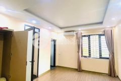 Chỉ 3 tỷ 950 triệu có ngay nhà đường nghi tàm, diện tích 30m25 tầng, mt dọn vào ở ngay